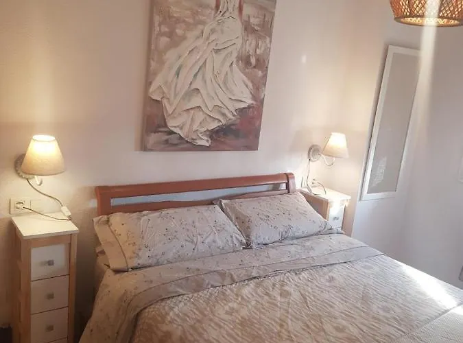 Magic World Frontal 1ª Linea