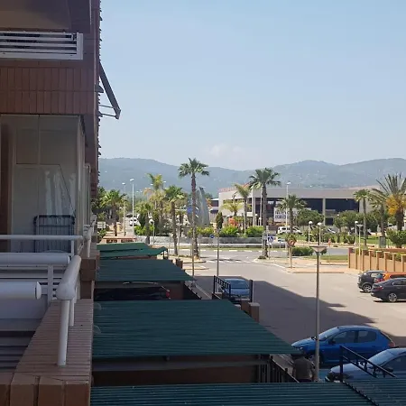 Magic World Frontal 1ª Linea